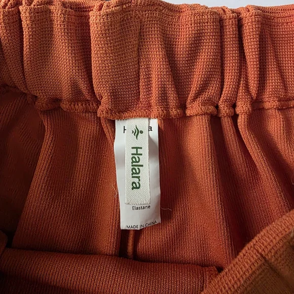 Halara Flex High Waisted Pocket Wide Leg Waffle Work Pants Size Medium Regular - Picture 13 of 15